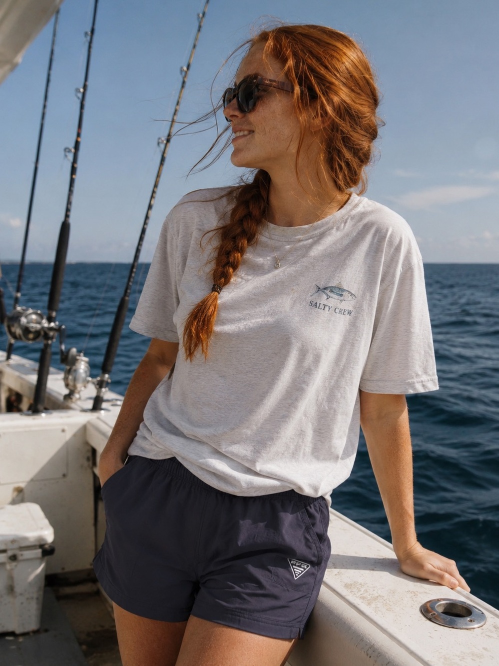 Columbia PFG Performance Shorts | Navy Blue | Athletic Shorts